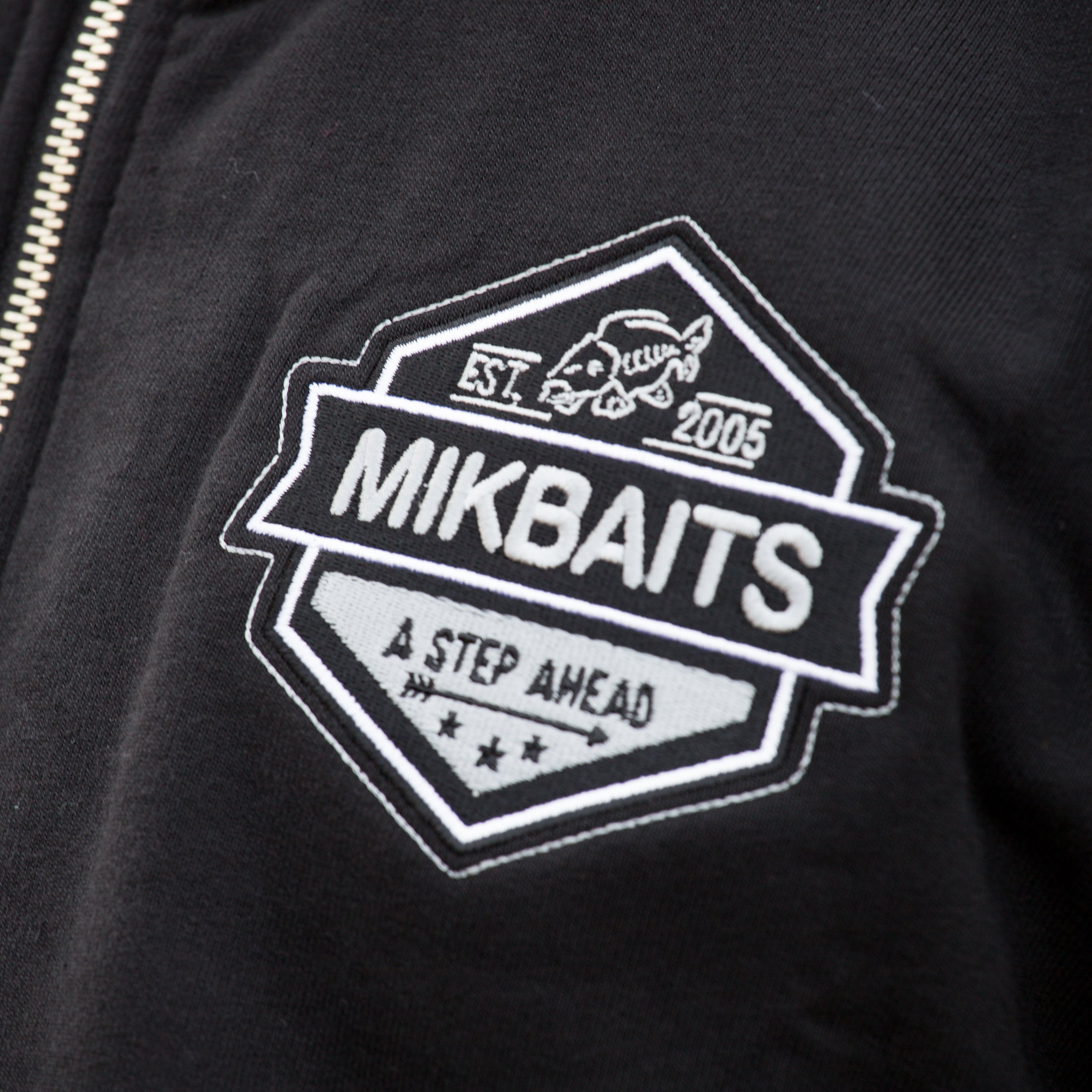 Mikbaits Mikina Mikbaits команда чорна з капюшоном