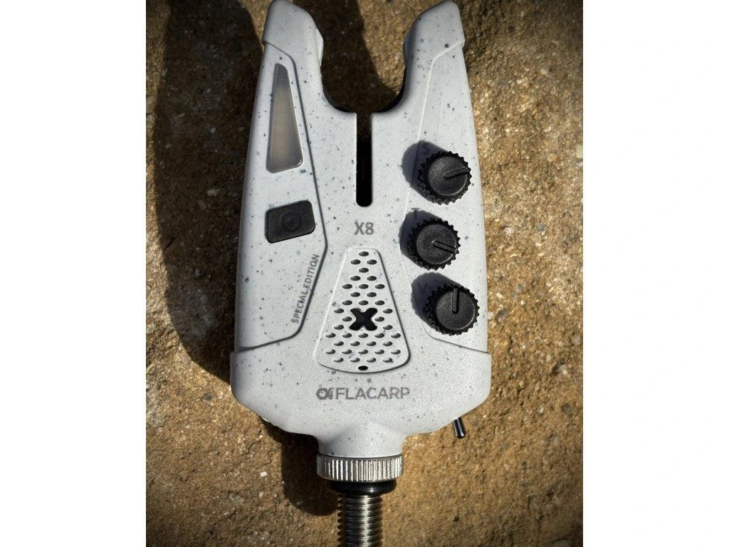 Flacarp Детектор X8 з RGB діодом та передавачем сигналу