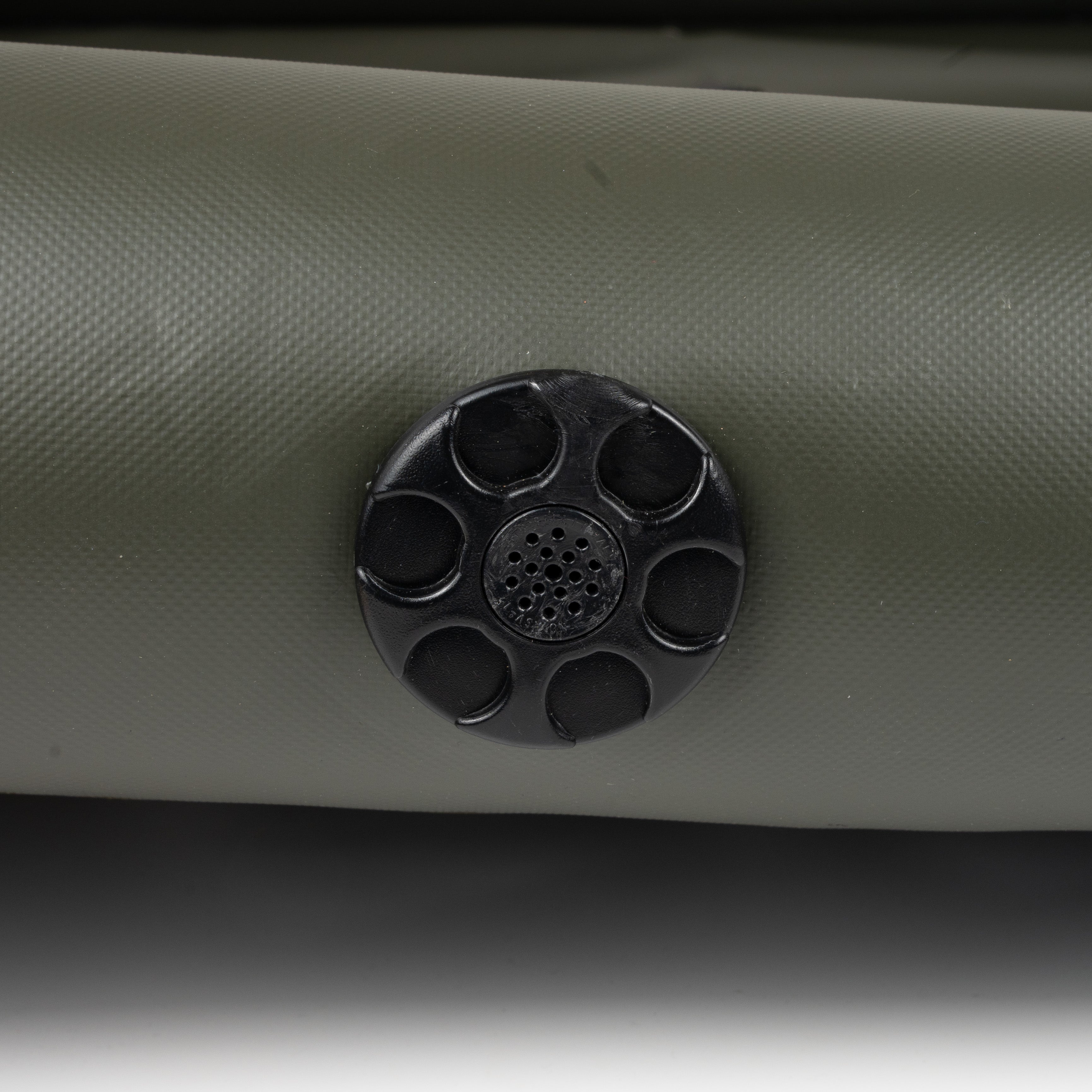 Надувний плавучий килимок Carp Floating Mat XL з перепускним клапаном