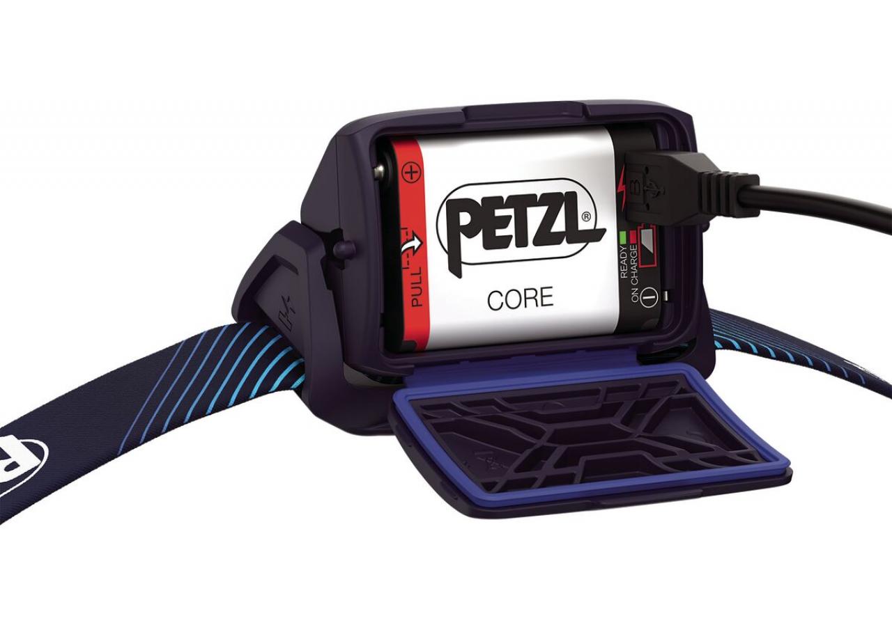 Latarki czołowe Petzl Actik Core