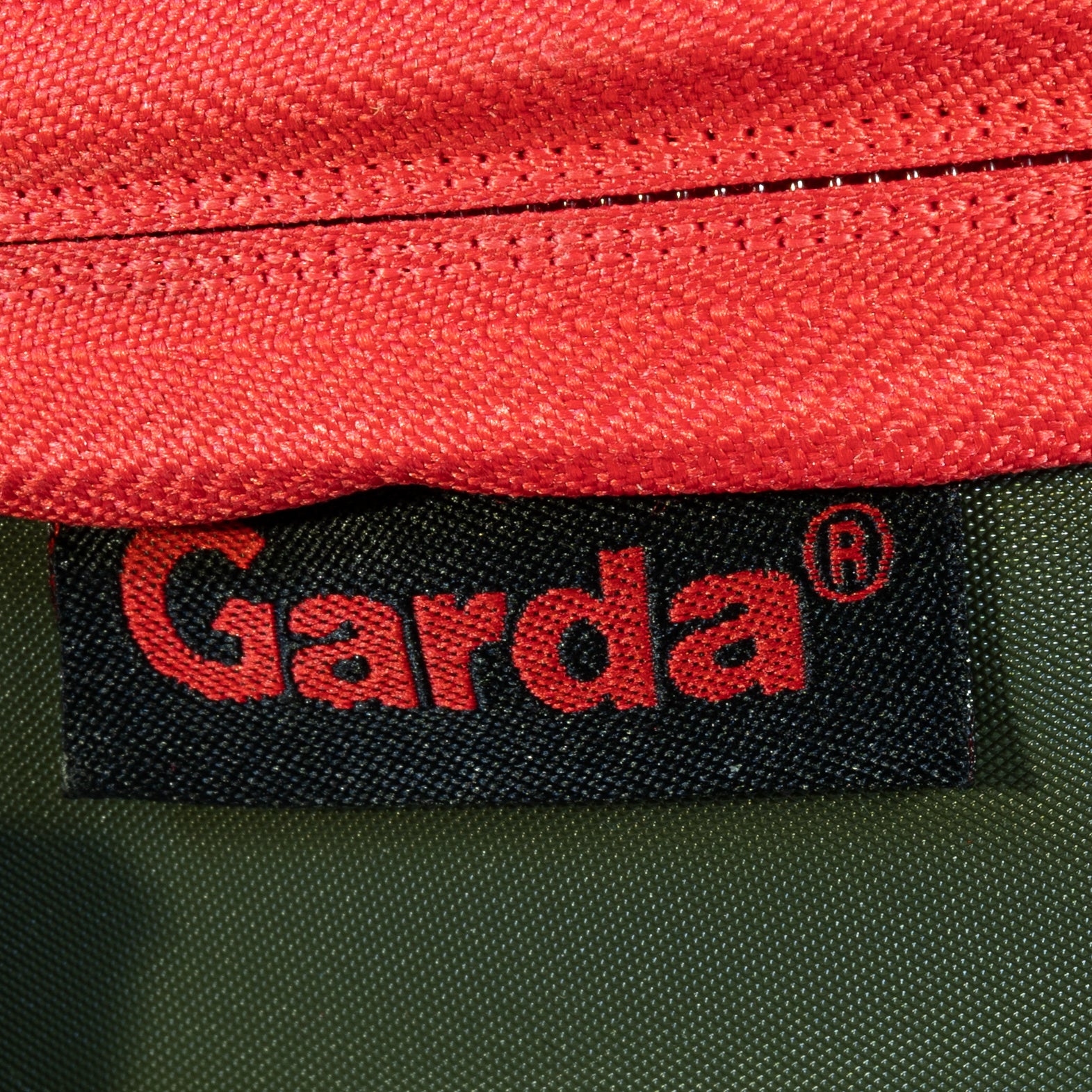 Garda pouzdro EVA Handy Case + zip mesh